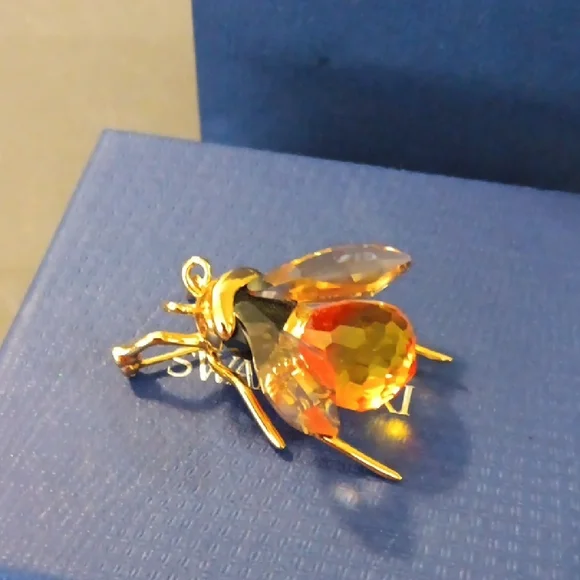 Daniel Swarovski Crystal Paradise Alipur Bumblebee Brooch - Picture 9 of 9